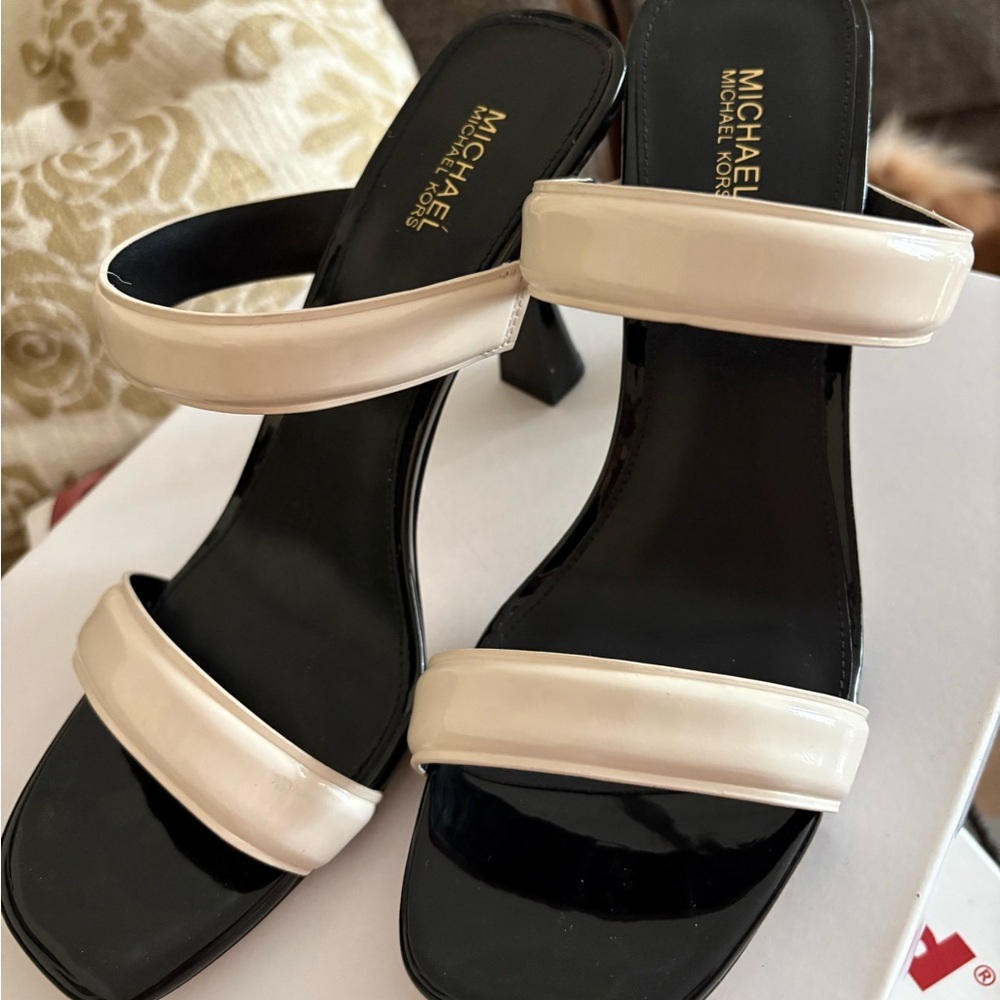 Michael Kors Black and Cream Heels